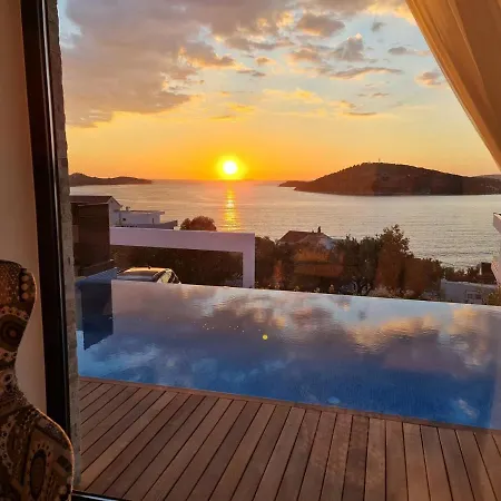 Villa Villa Villa Ramarin 3 With Infinity Heated Pool, Jacuzzi And Sauna By The Sea In Rogoznica Rogoznica (Sibenik-Knin)