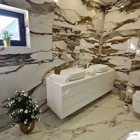 Villa Villa Ramarin 3 With Infinity Heated Pool, Jacuzzi And Sauna By The Sea In Rogoznica Villa *